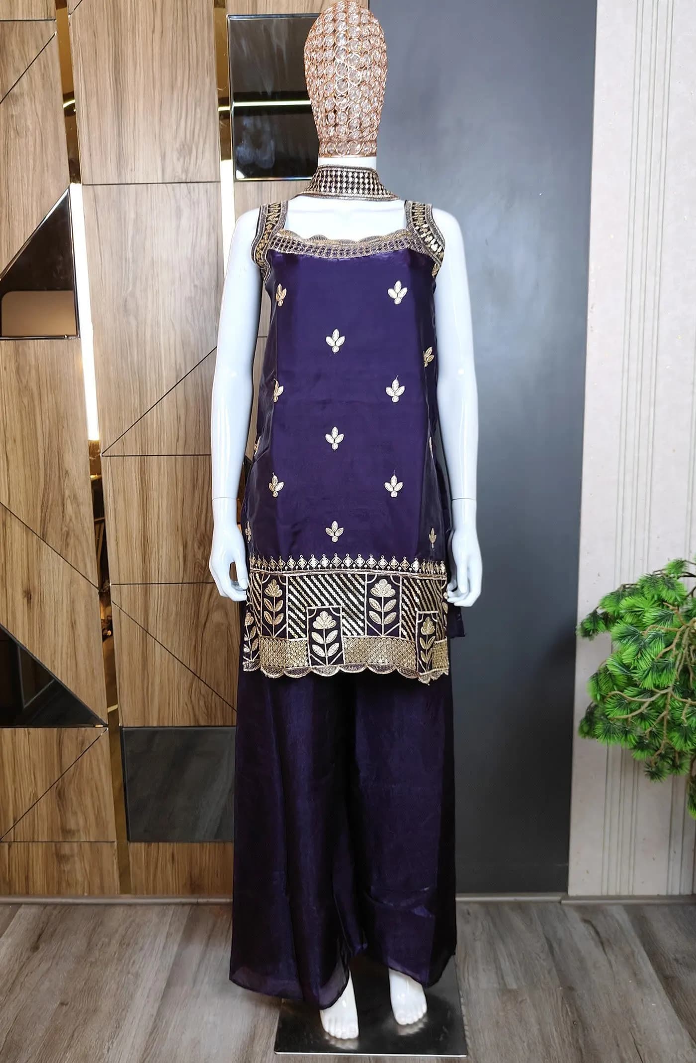 Wine Titli Suit view 1